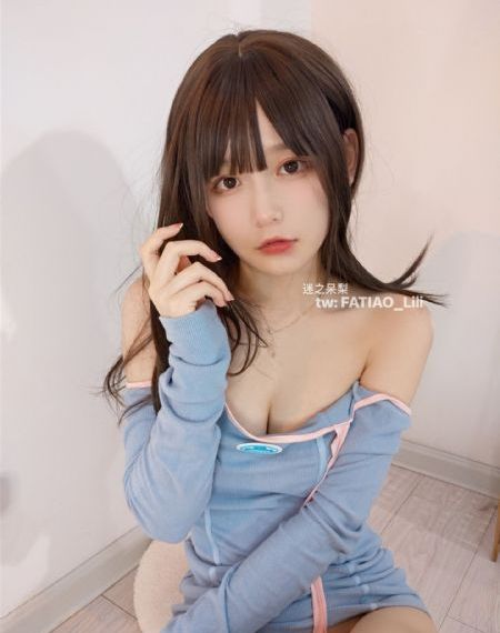 黑人群奷欧美贵妇人_4K动漫免费观看