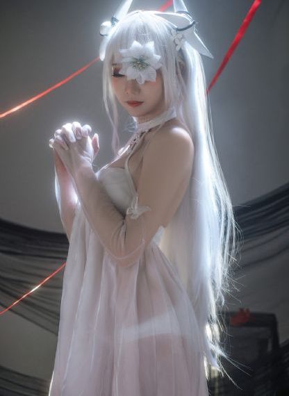 看裸身美女软件免费版_4K在线手机播放